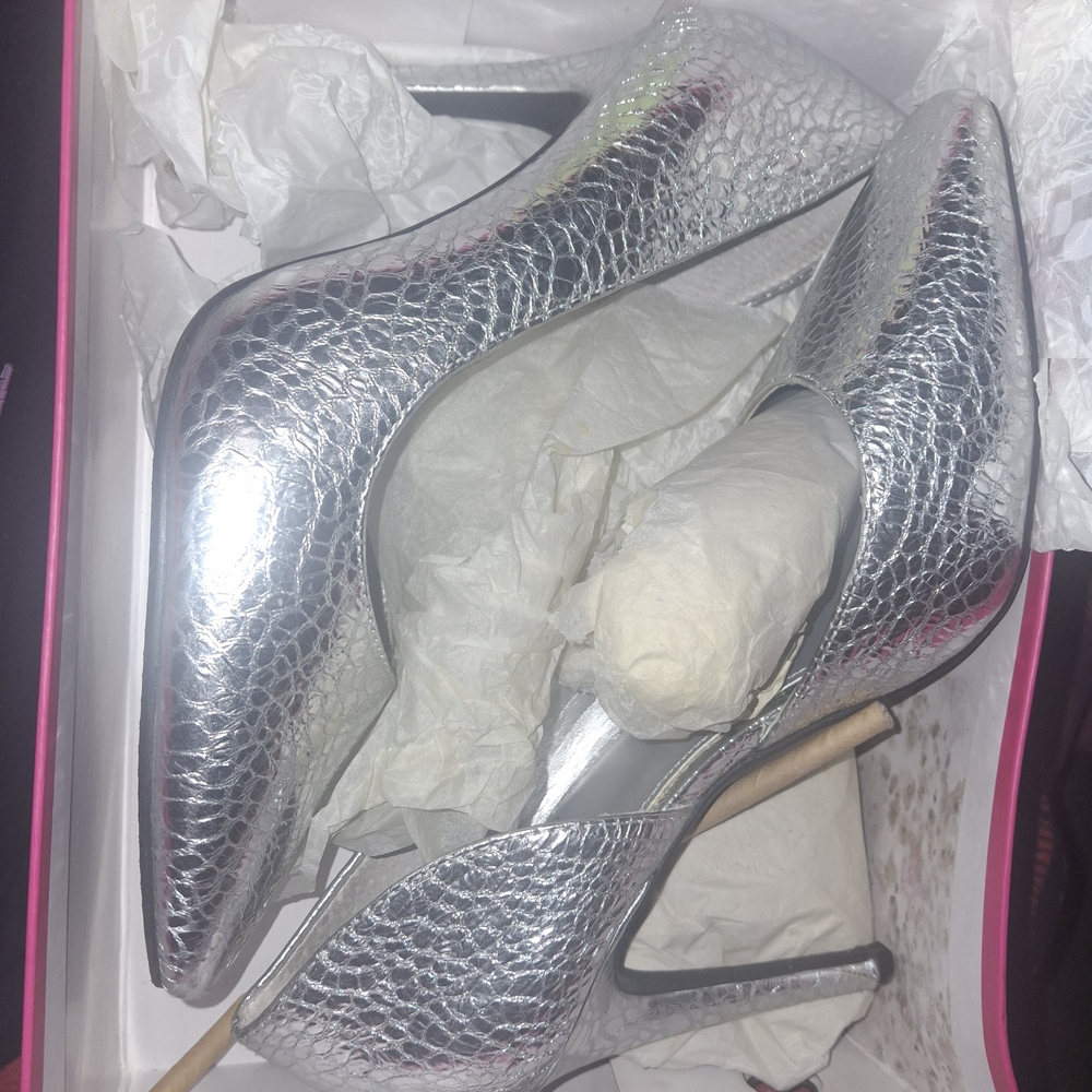 Vince Camuto Metallic Silver Snakeskin Heels